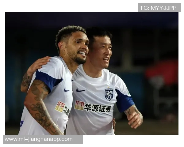 外媒报道三镇新援贝维斯年薪高达100万欧元引发关注